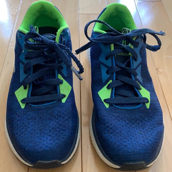 🌟HostPick🌟Skechers Sneakers- size 3 Boys Youth - Picture 3 of 13